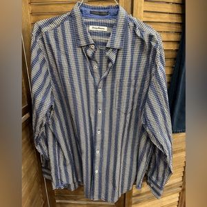 Tommy Bahama XL. Like new condition.